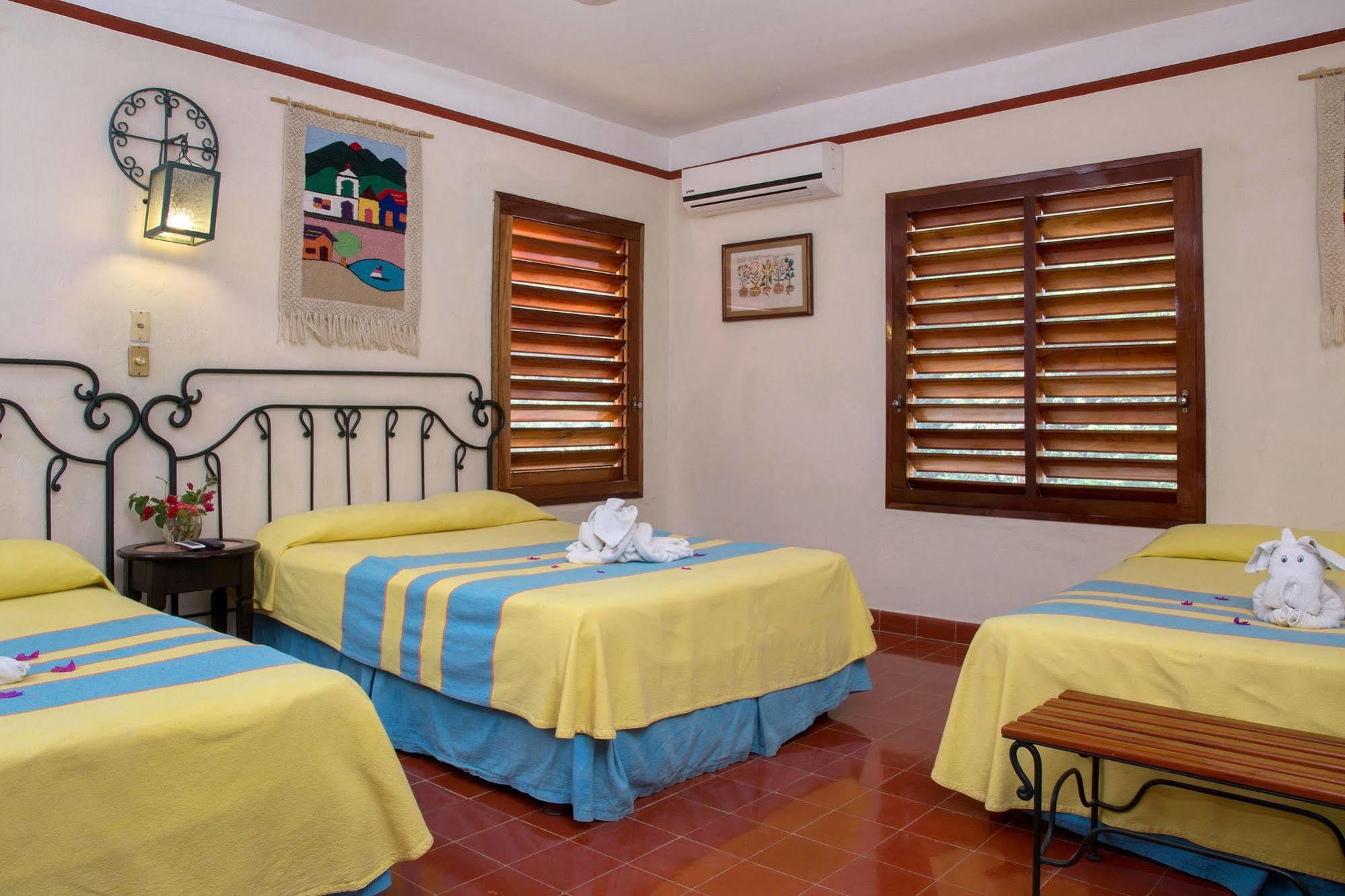 La Casa Del Mago Bed & Breakfast Uxmal Exterior foto